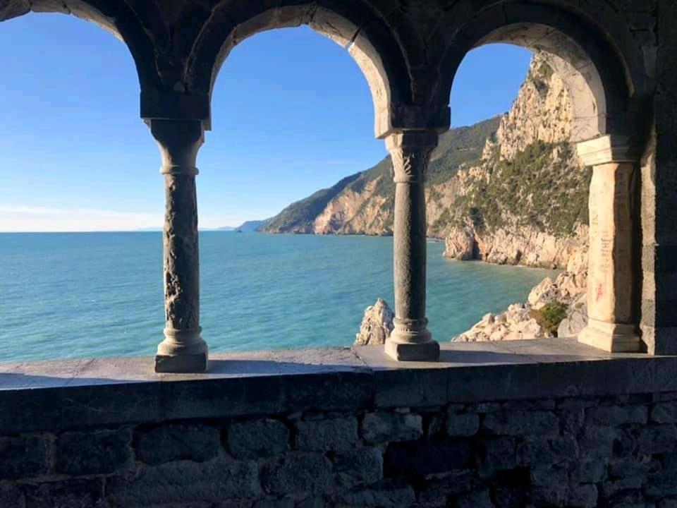 Appartamento La Casa Del Borgo Beverino Esterno foto