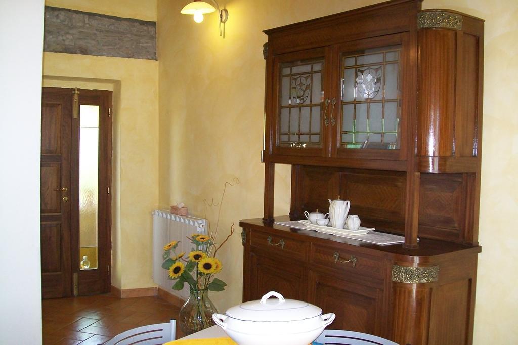 Appartamento La Casa Del Borgo Beverino Camera foto
