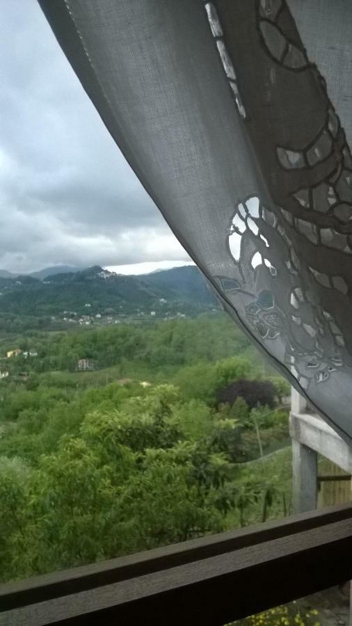 Appartamento La Casa Del Borgo Beverino Esterno foto